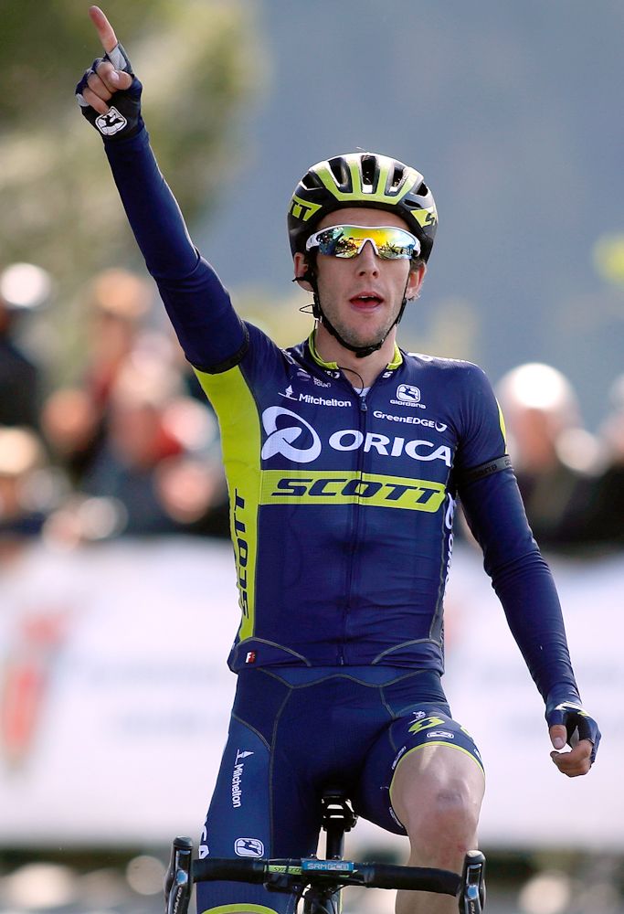 Simon Yates wins the 2017 GP Miguel Indurain