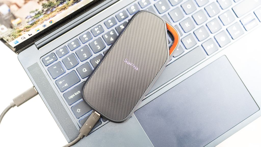 Sandisk Extreme Pro USB4 portable SSD review one of the fastest