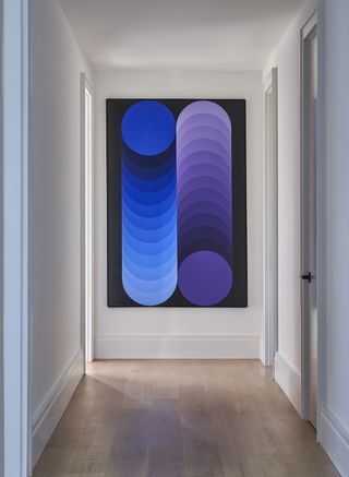 small hallway ideas with artwork