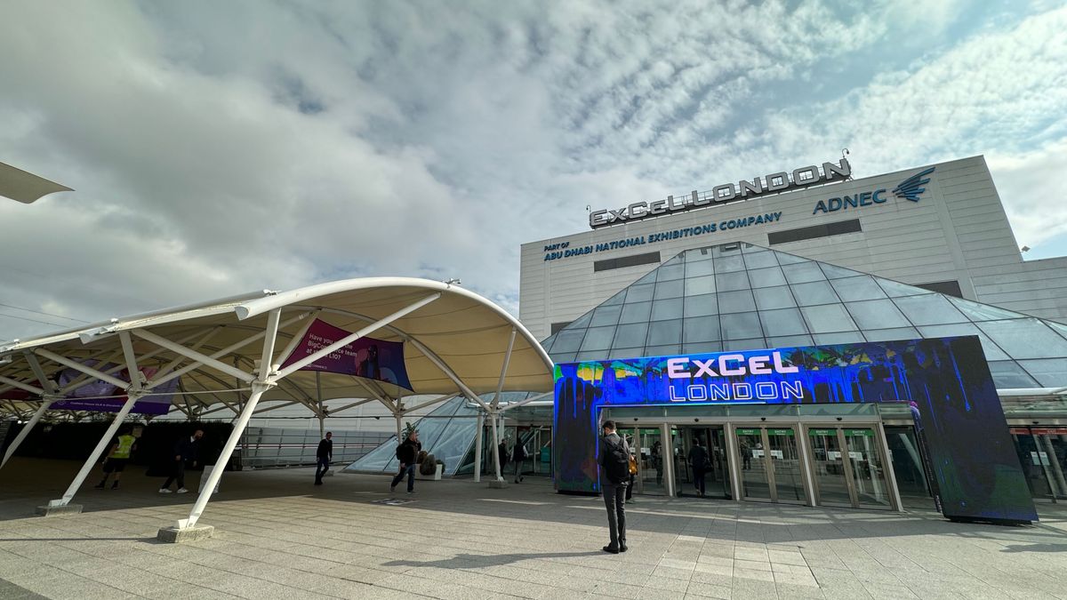 Drone X 2023 trade show at Excel