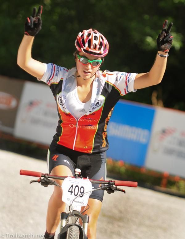 Aliciarose Pastore (Rocky Mountain Chocolate Factory) wins the 17-18 class by 1:09