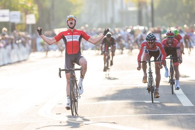 The break holds on and Pierrick Naud (Garneau Quebecor) with the win.