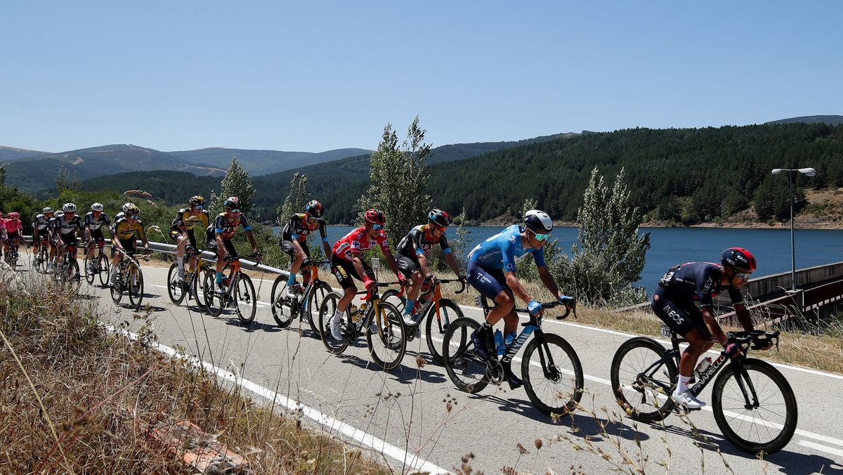 Primoz Roglic and other riders during the 2021 Vuelta a Espana