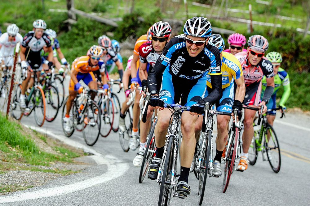 Ivan Basso (Discovery) puts pressure on the front of the race on a climb in 2007