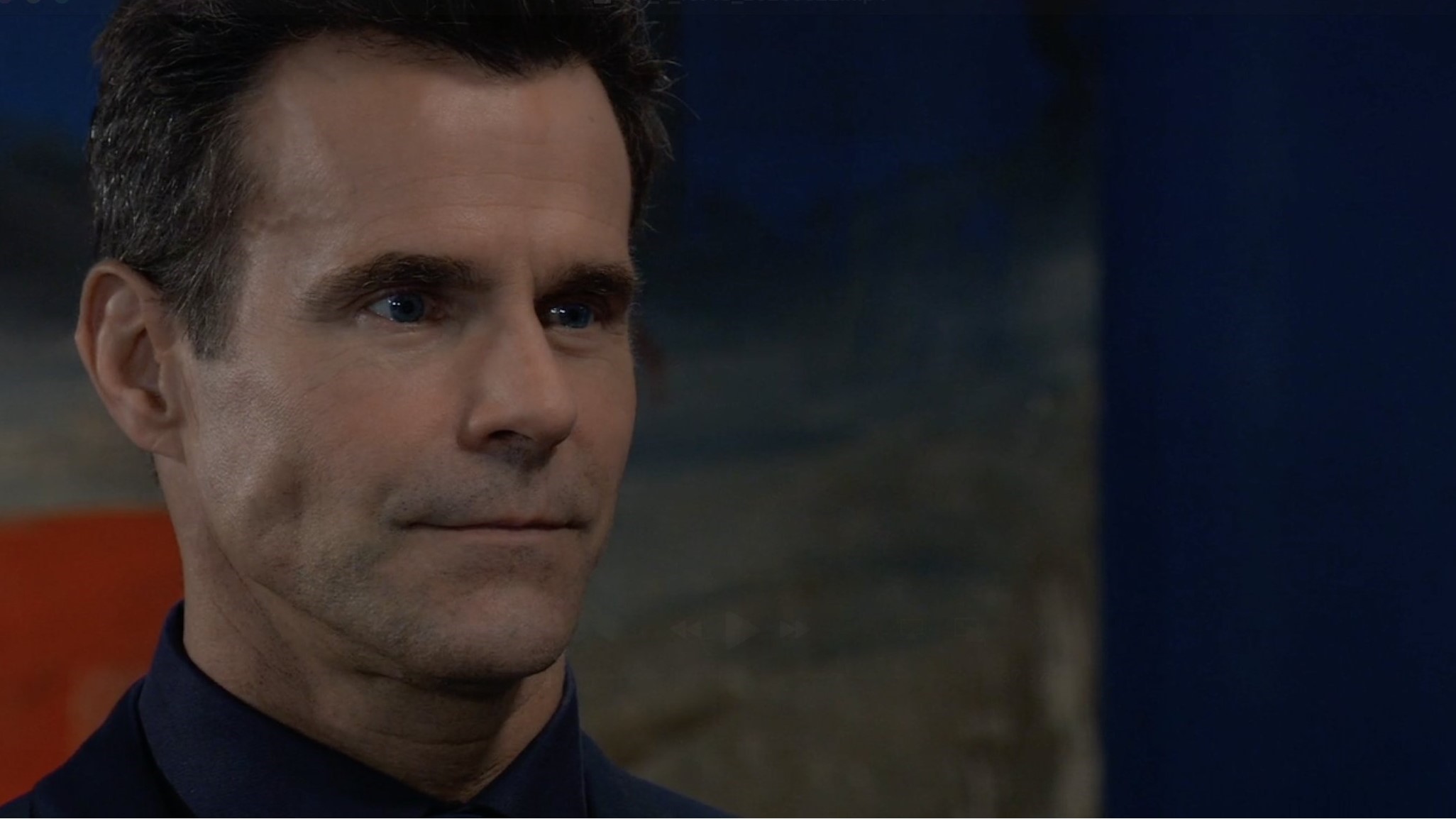 Cameron Mathison as Drew smirking in General Hospital