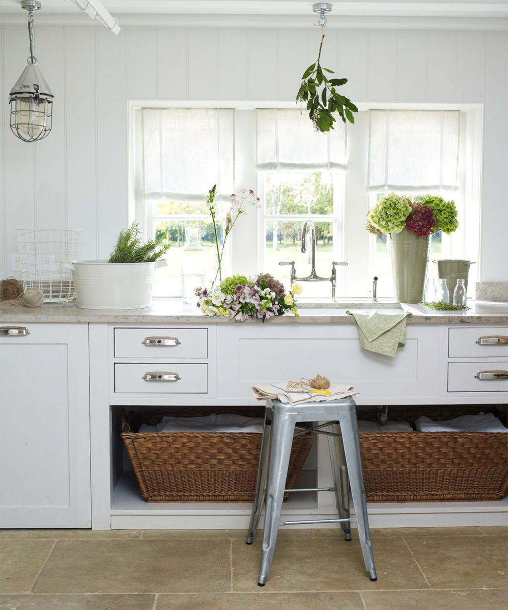 organizing-a-laundry-room-10-ways-to-organize-a-laundry-room-homes