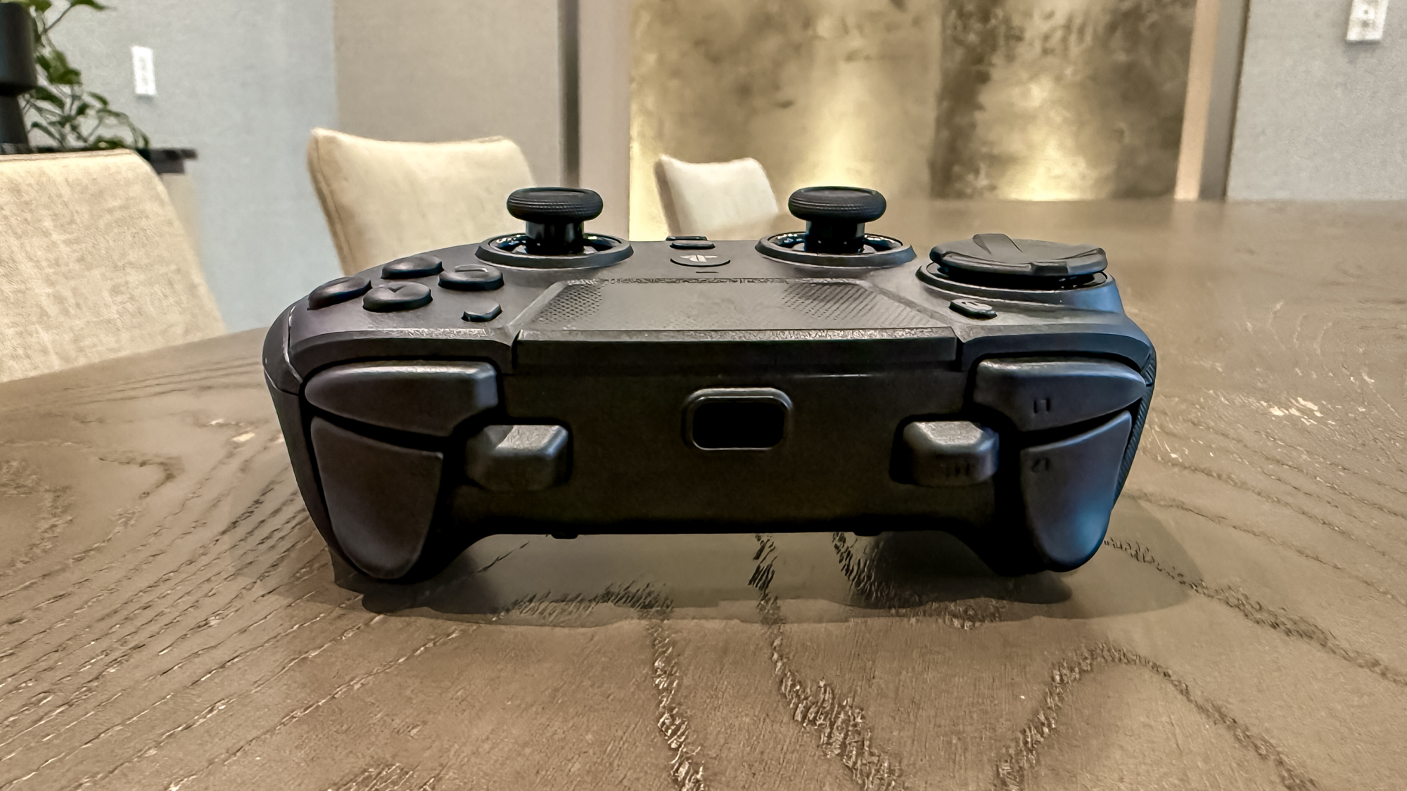 Razer Raiju V3 Pro on a desk