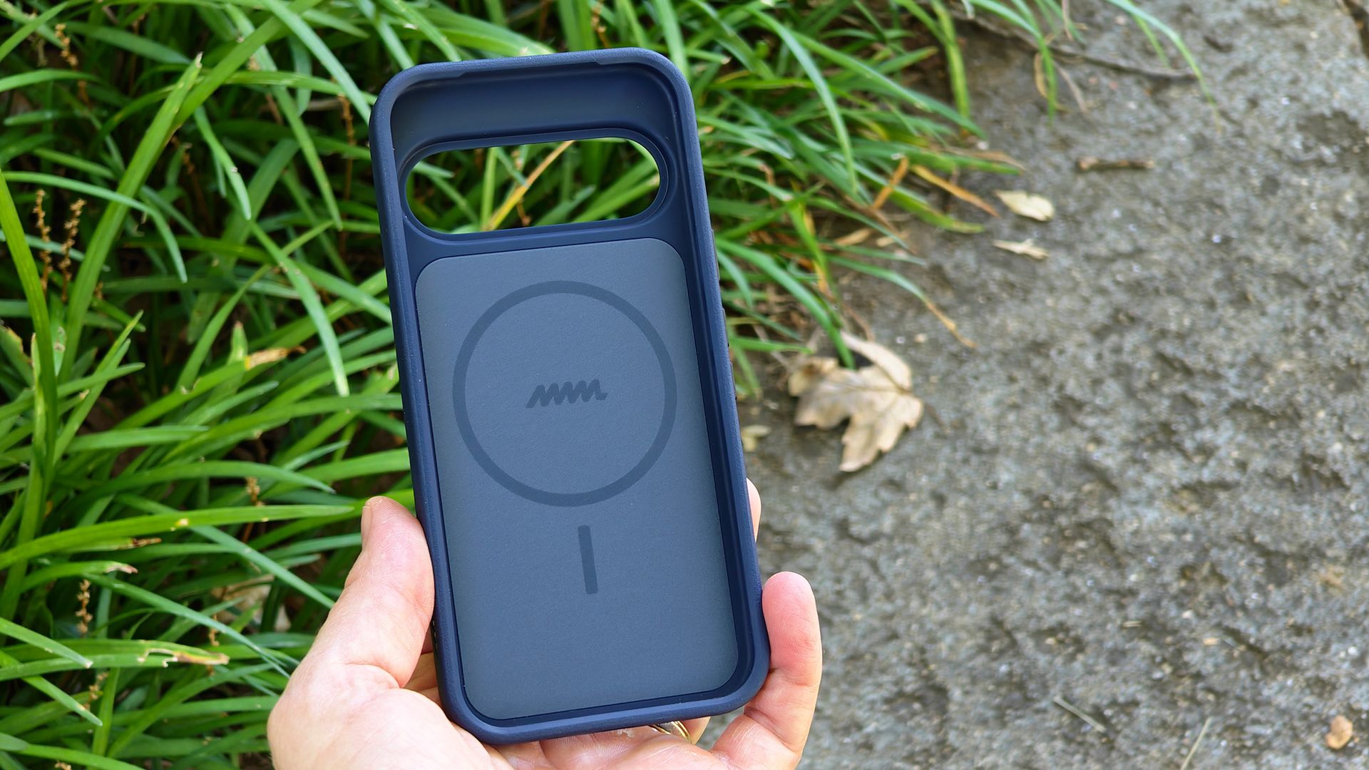 Looking at the blue Dbrand MNML case