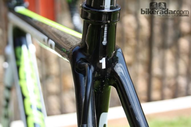 Internal brake cable routing exits the frame neatly at the seat stay cluster