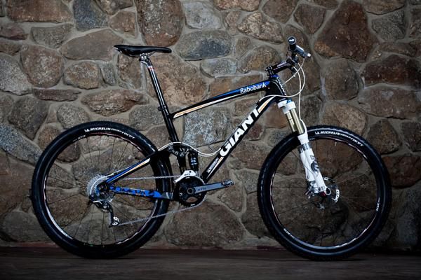 Pro bike: Adam Craig's Rabobank-Giant Anthem X Advanced SL