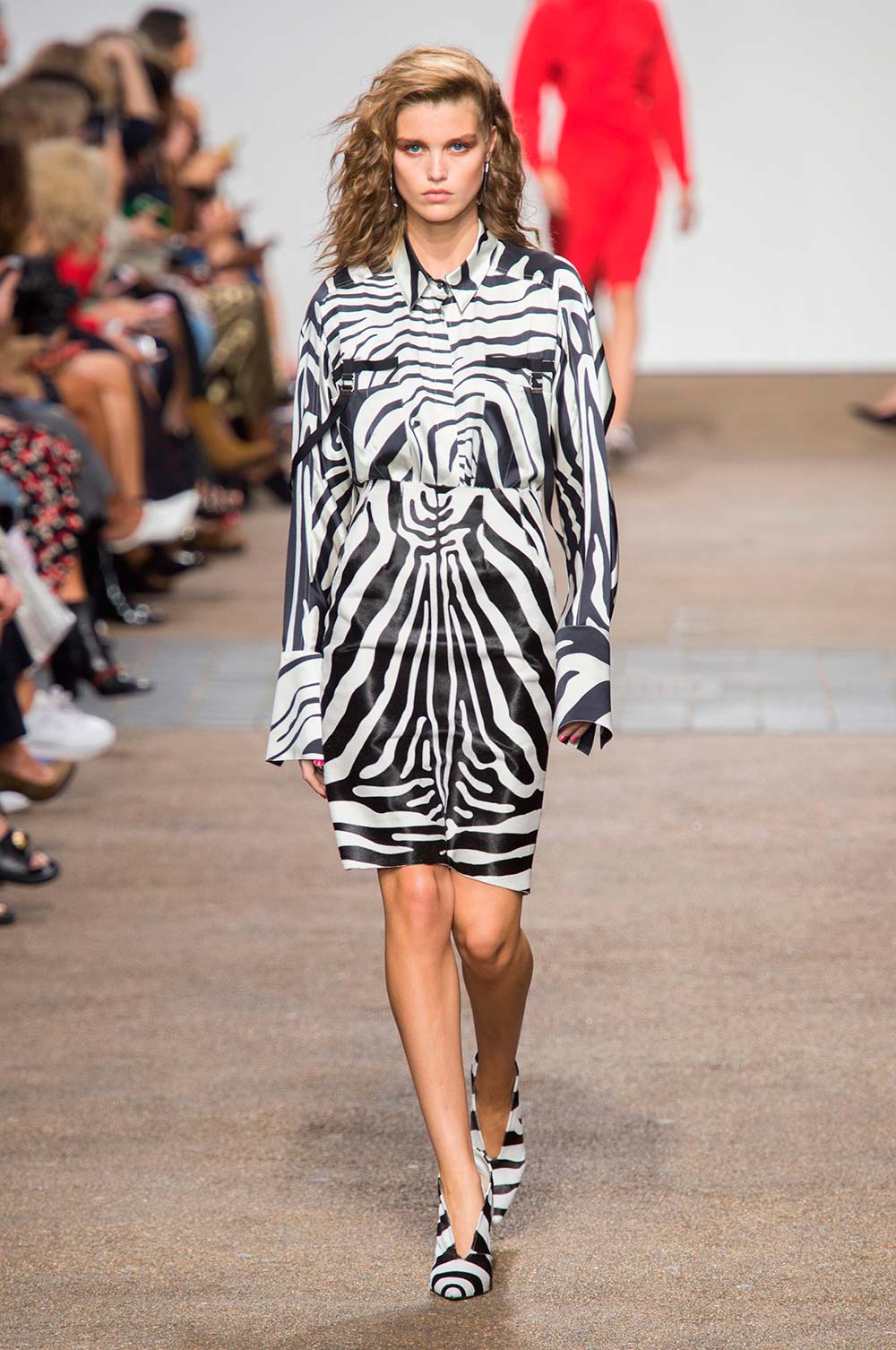 Topshop-Unique-Spring-summer-2017-LFW-06