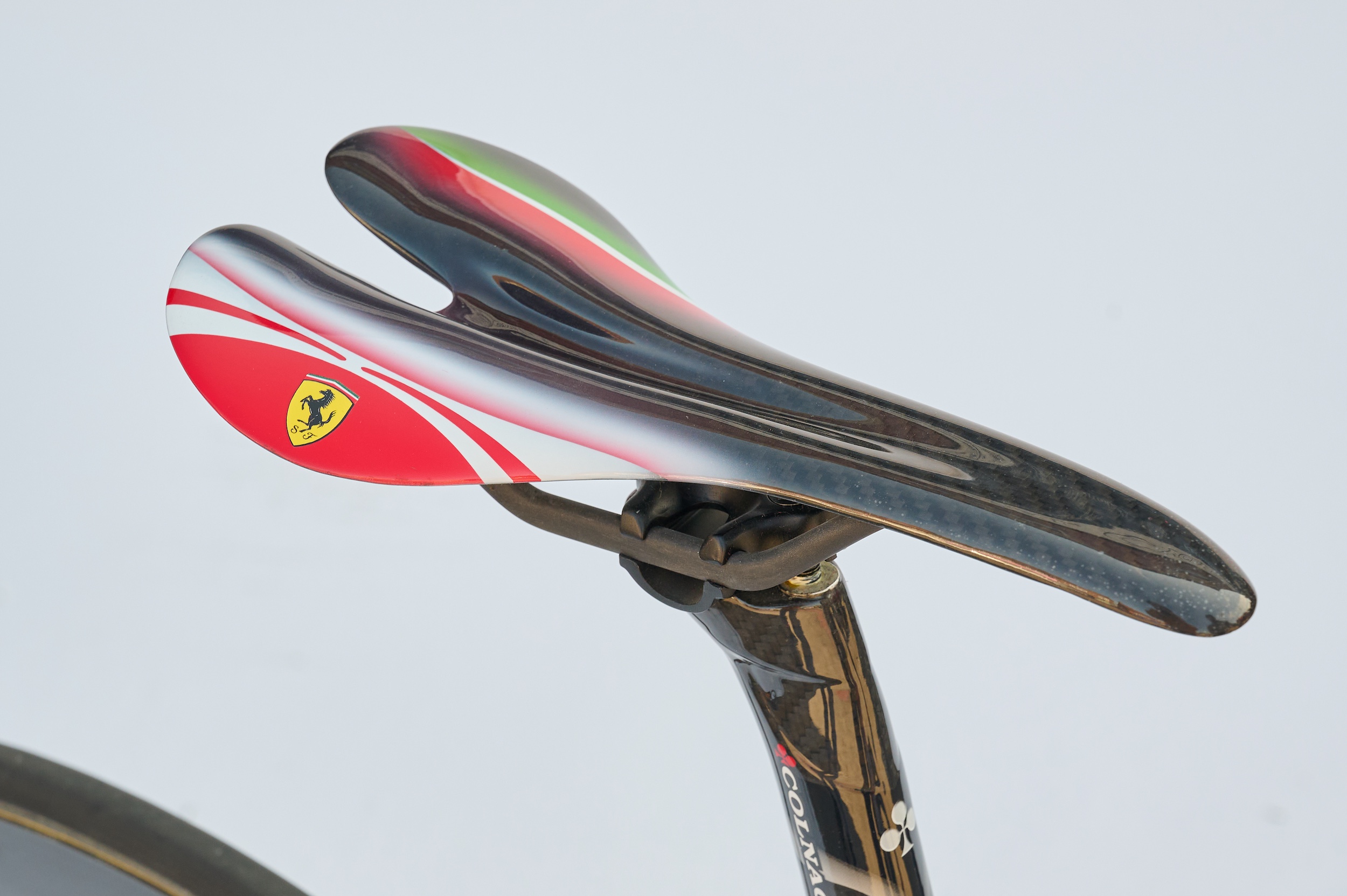 Bicicleta clásica de colaboración Colnago Ferrari