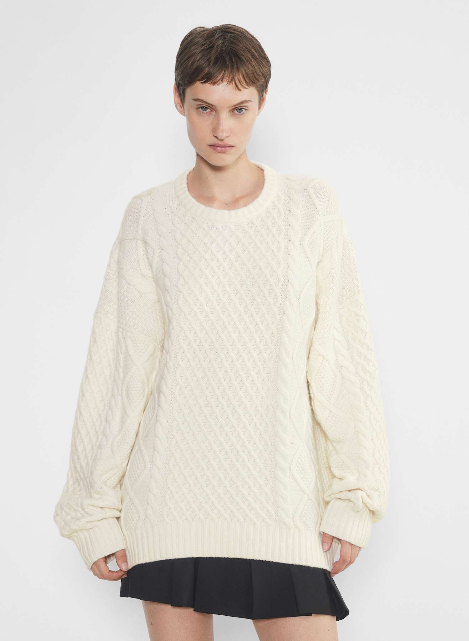 Aritzia, Peggy Sweater
