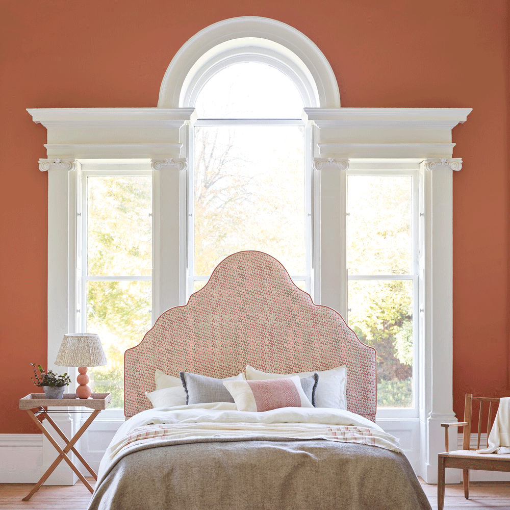 Experts warn of common mistake when making your bed in the morning