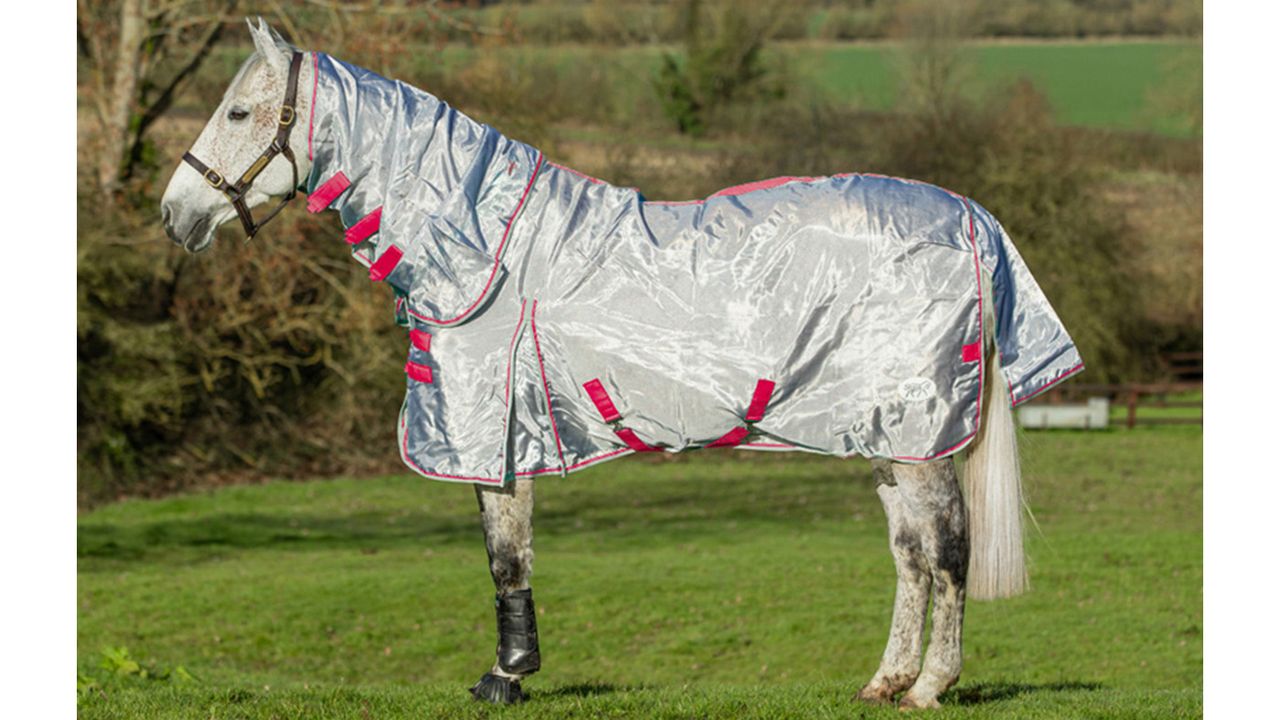 Swish Nylon Fly Cool Rug
