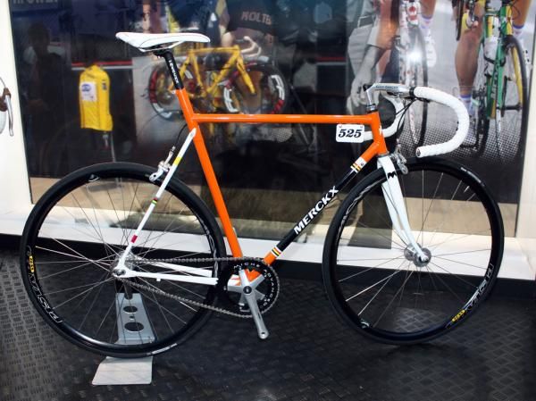 Is this some piece of nostalgia? Nope - it's a sample of Eddy Merckx's new 'urban bike' concept, built with a comfortable lugged steel frame and with a versatile geometry that can accommodate a variety of different builds.
