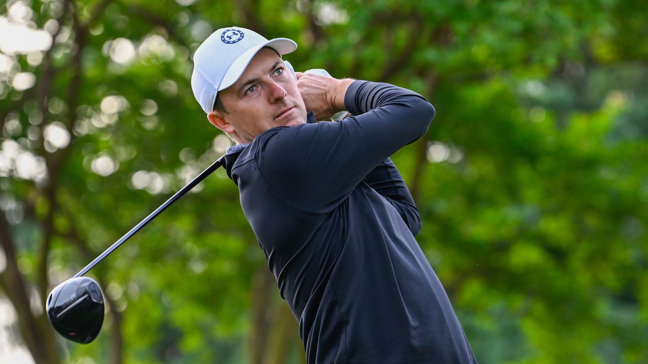 Jordan Spieth hits a drive