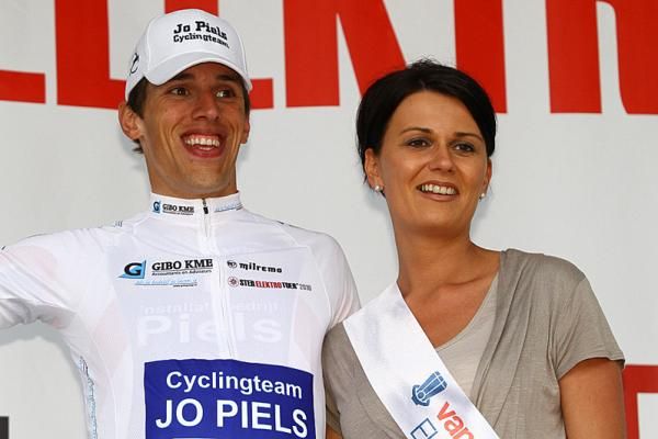 Best young rider Cornelius Van Ooijen (Cyclingteam Jo Piels).