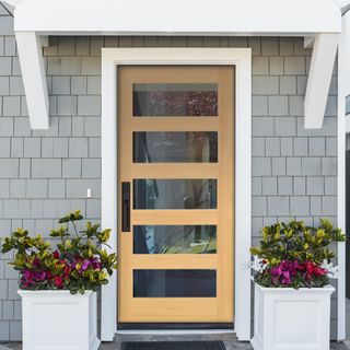 Mini Victorian Front Exterior Door with Glass Oval Window