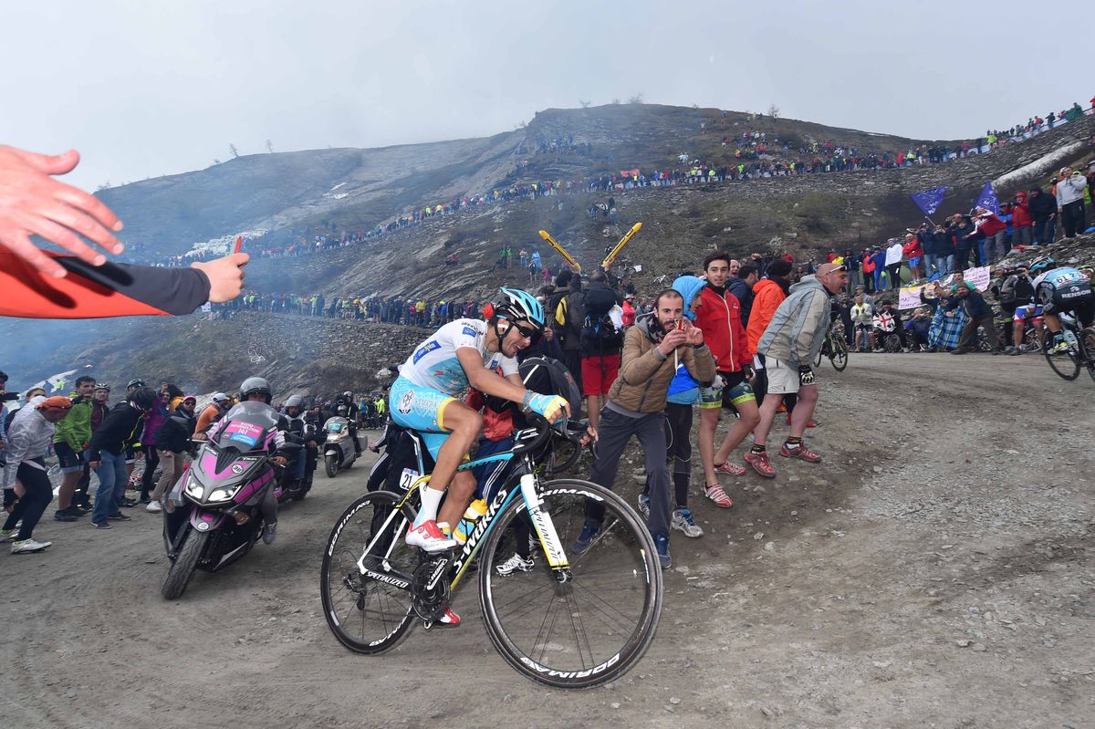 giro d'italia colle delle finestre