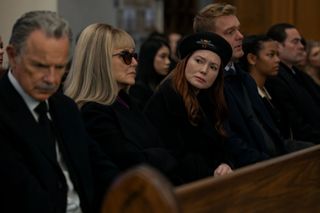 Bruce Greenwood as Roderick Usher, Mary McDonnell as Madeline Usher, Samantha Sloyan as Tamerlane Usher, Matt Biedel as Bill-T Wilson, Kyliegh Curran as Lenore Usher, Henry Thomas as Frederick Usher in episode 105 of The Fall of the House of Usher