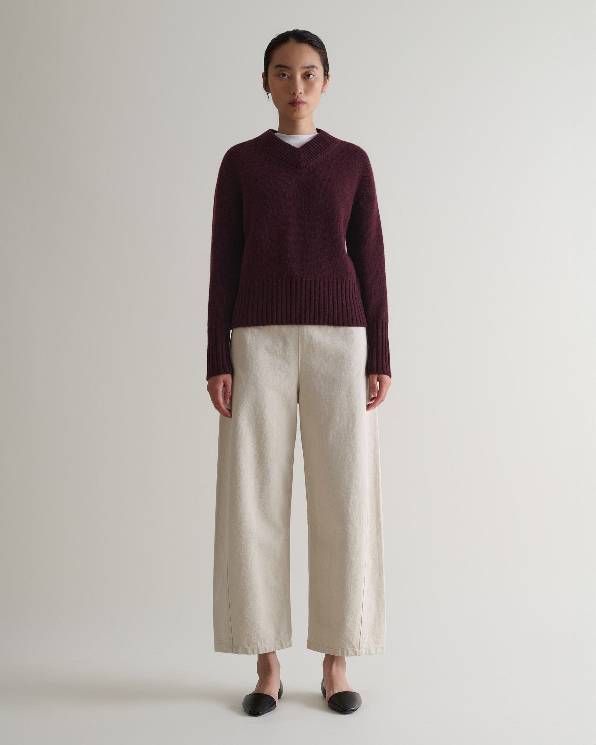 Oxblood Cashmere Merino V Neck Jumper | Rise & Fall