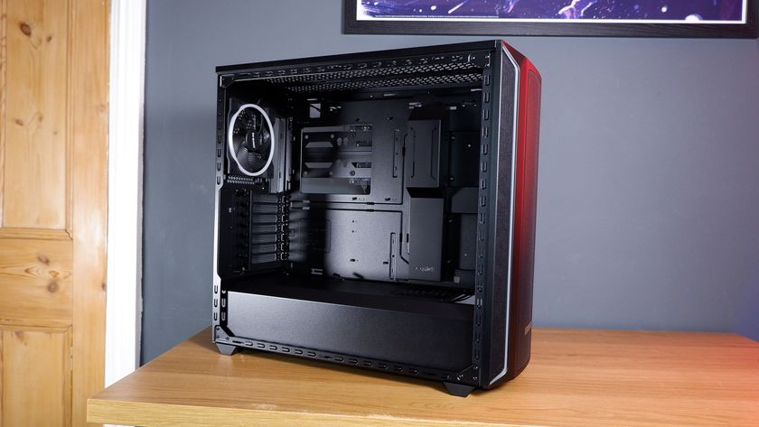 A gaming PC build using the Be Quiet Shadow Base 800 FX chassis, an Intel Core Ultra CPU and an RX 7900 XT GPU.