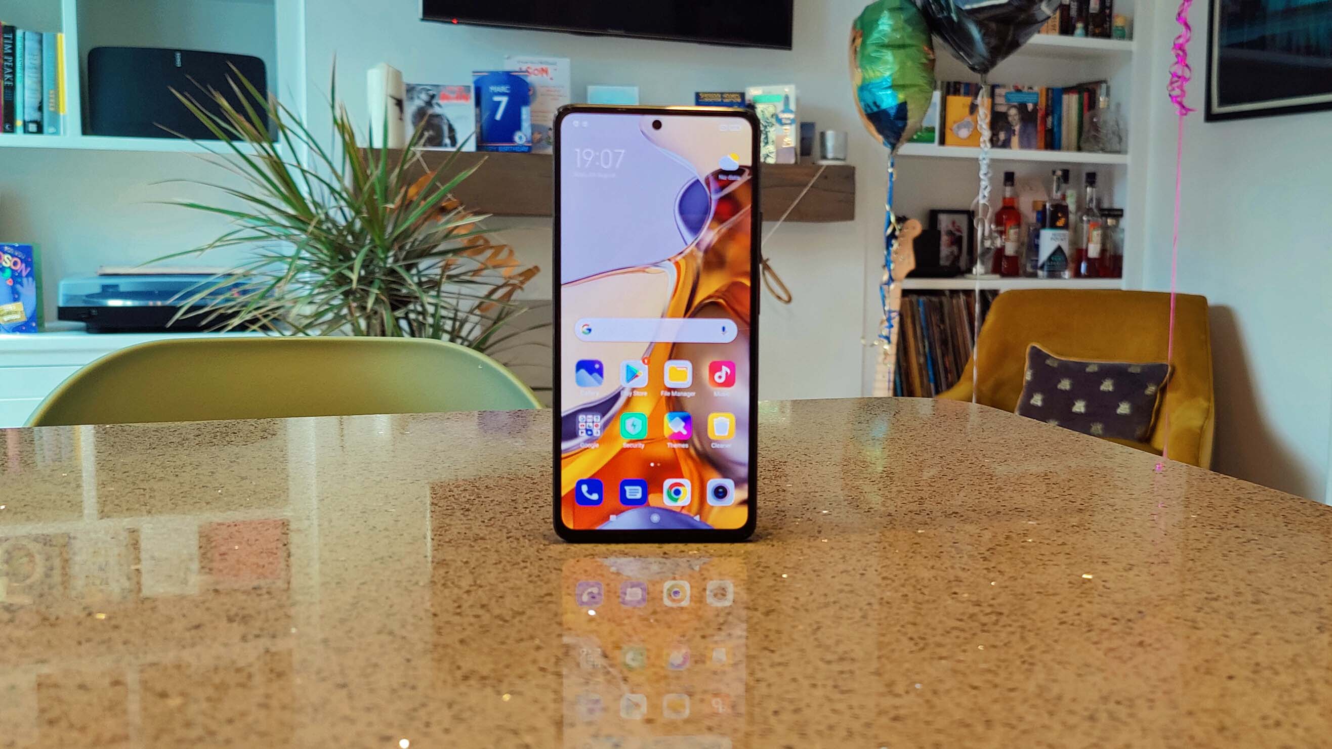 Xiaomi 11T Pro review: super speedy mid-range masterclass