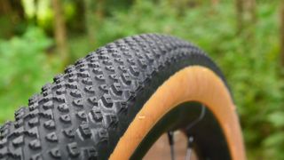 Halo GXC gravel tire fitted to the Crankbrothers Synthesis Carbon Gravel wheelset