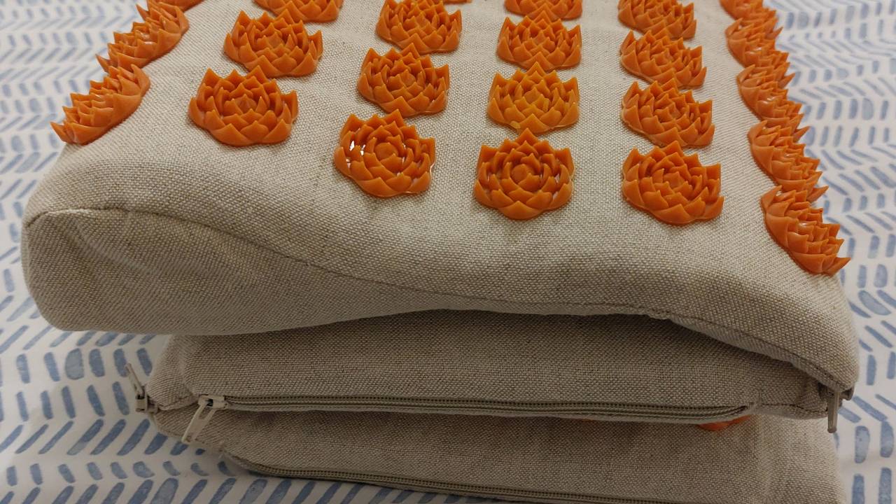 Complete Unity Yoga RelaxFast Acupressure Mat review