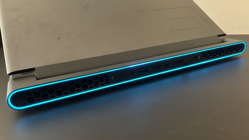 Alienware M18 Review: "a Desktop Replacement That Really Can Take Over ...