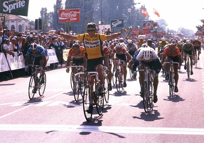 Mario Cipollini wins in Mira