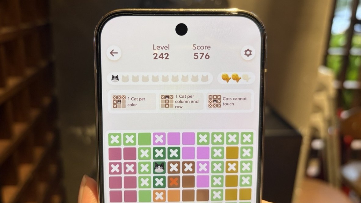 Meowdoku Android game on a Pixel 10 Pro