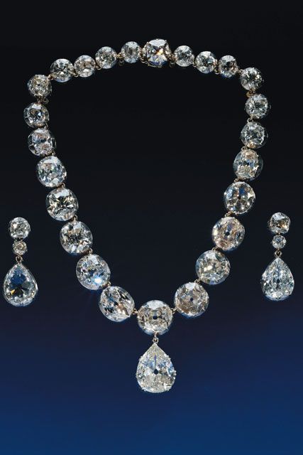 The Coronation Necklace and earrings, 1858, R &amp; S Garrard