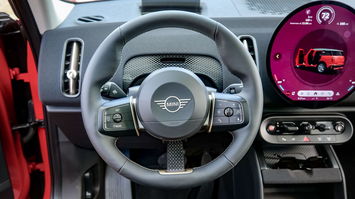 2025 Mini Cooper Countryman SE All4 review.