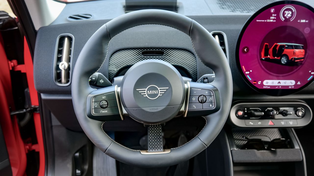 2025 Mini Cooper Countryman SE All4 review.