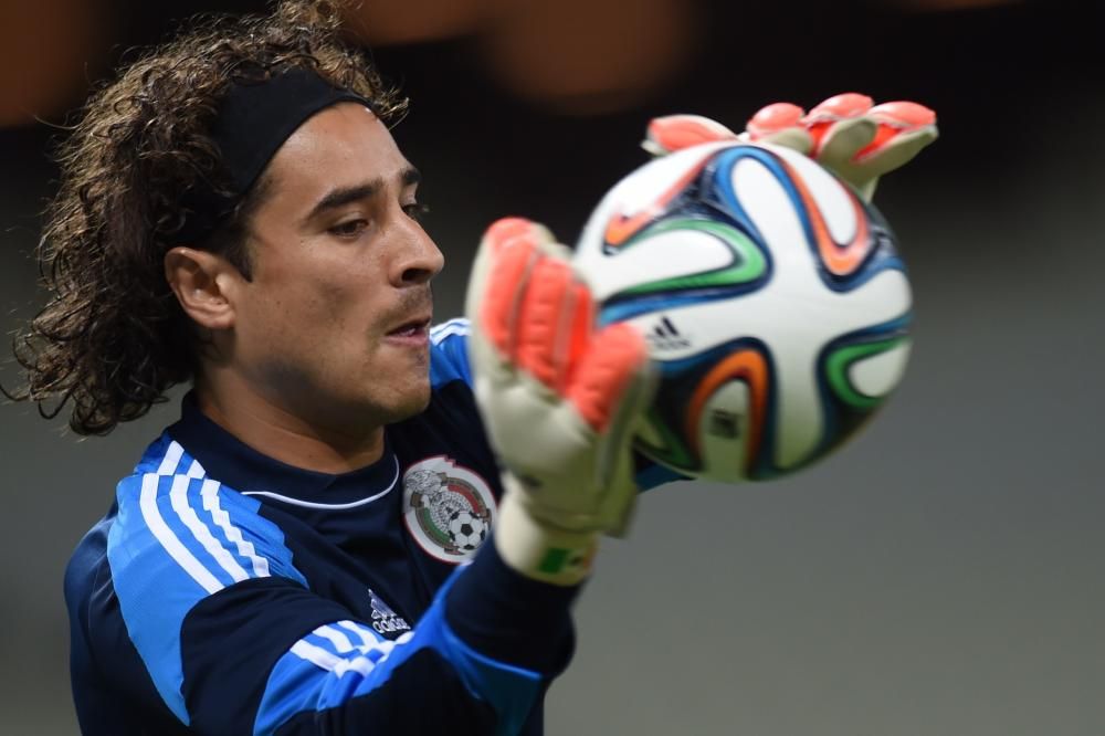 Mexico keeper Ochoa relaxed over future | FourFourTwo