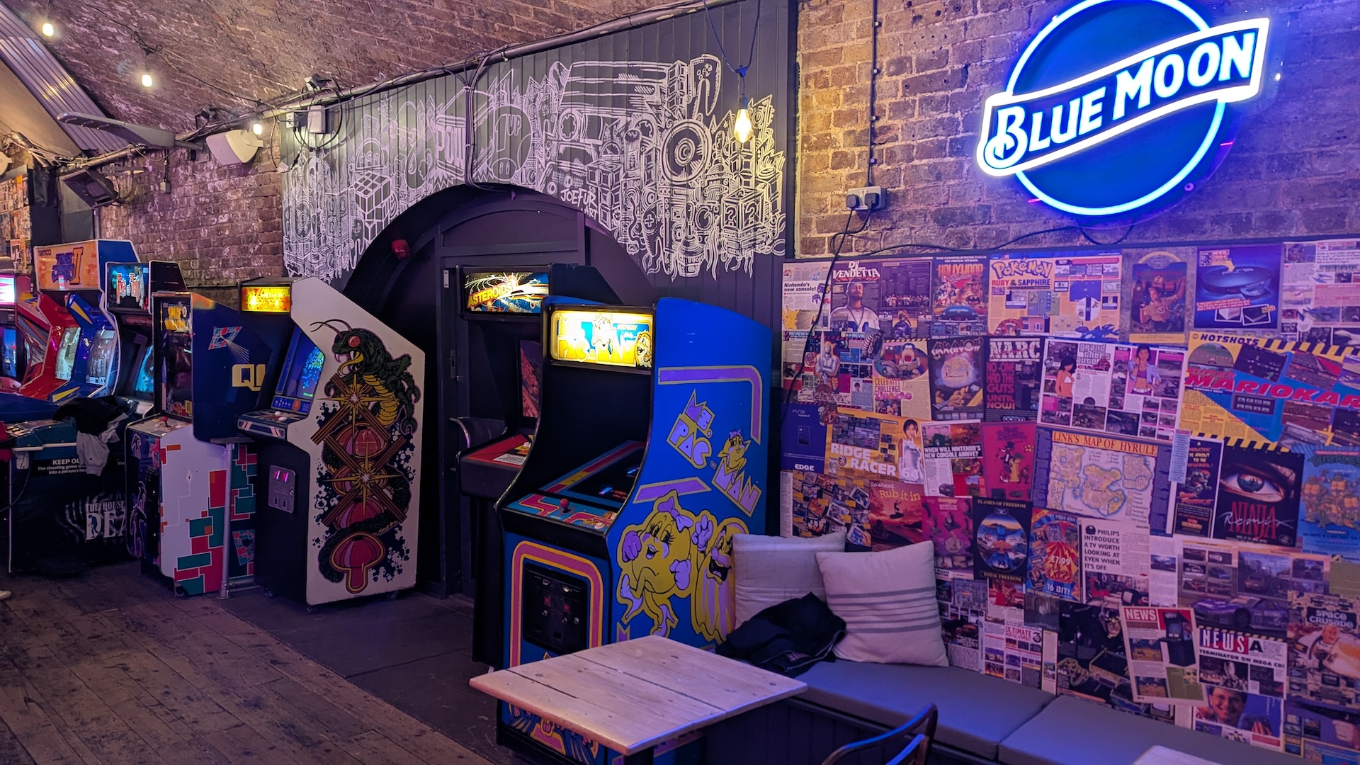 What to play and drink at Four Quarters, London Bridge