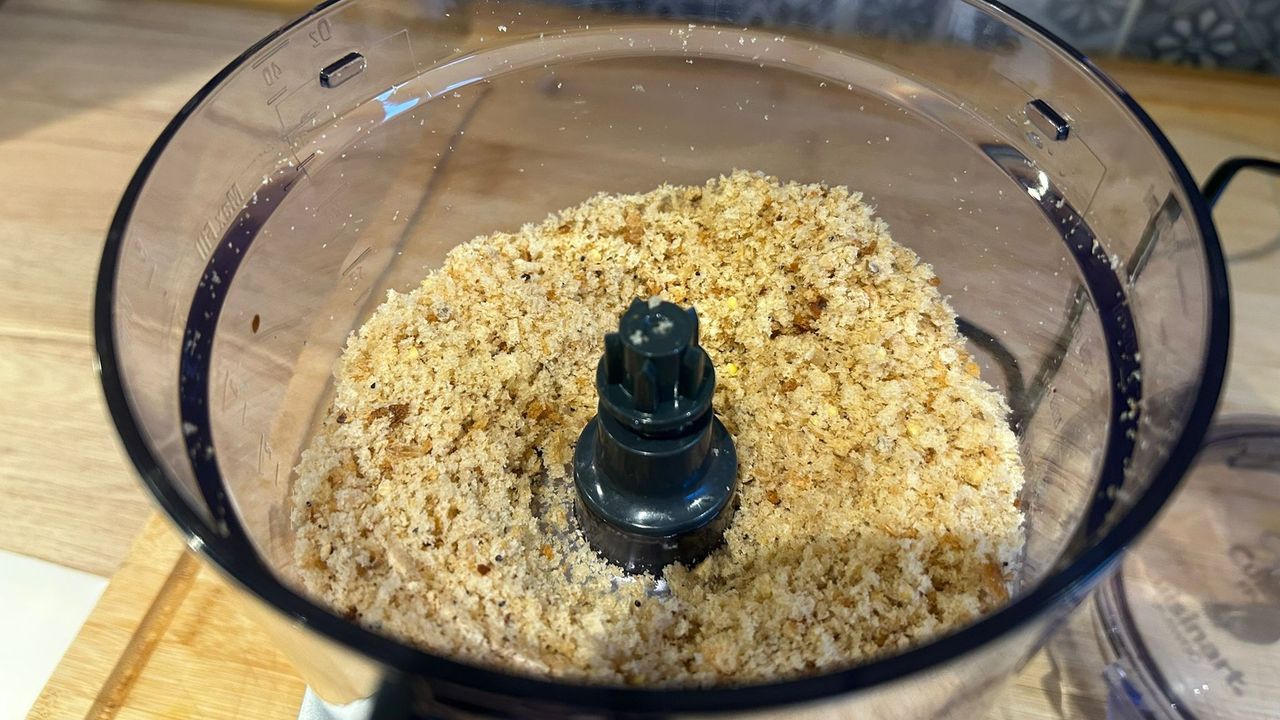 Breadcrumbs chopped using Cuisinart Flexprep 1.1L food processor