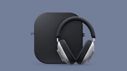 Loewe Leo over ear headphones