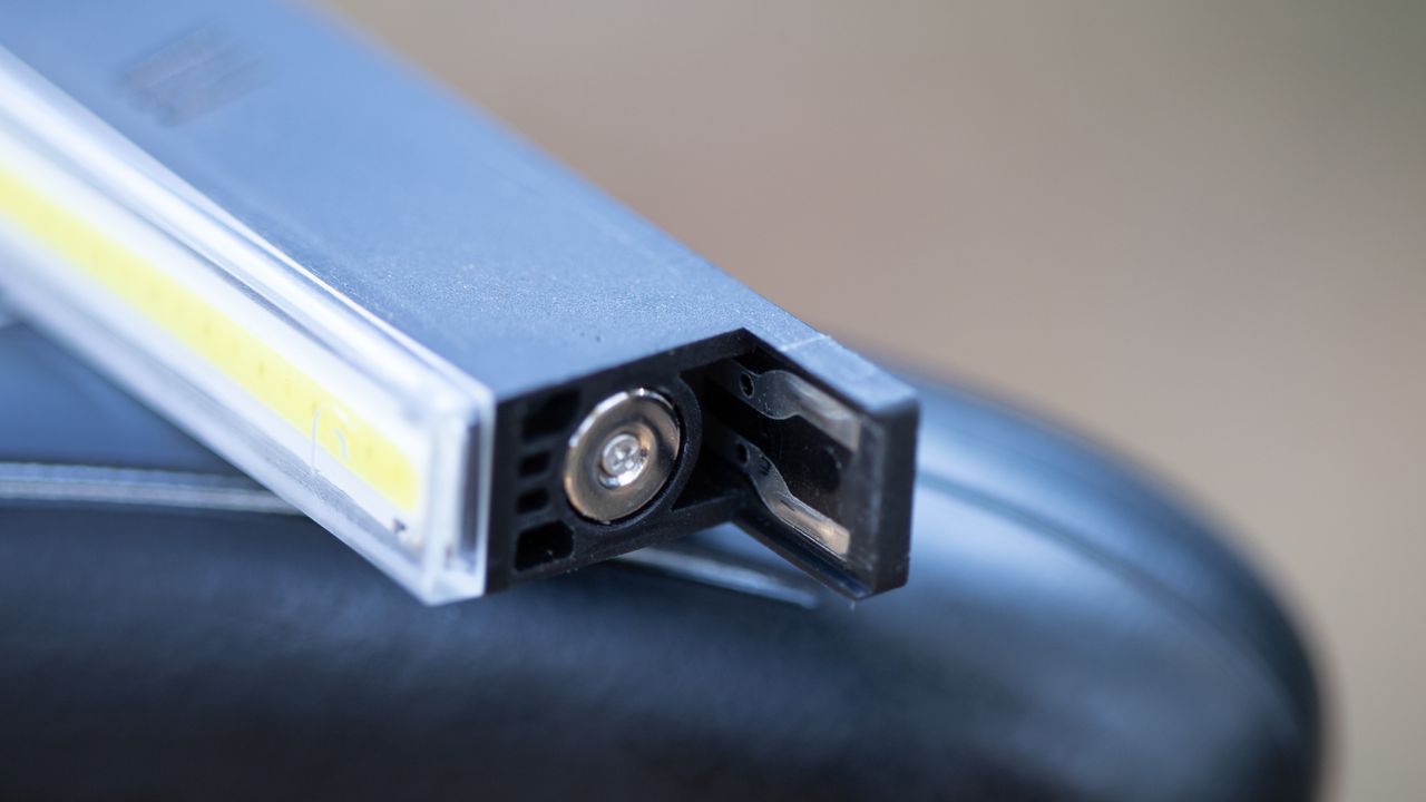 Redshift Arclight pedals bottom of light module