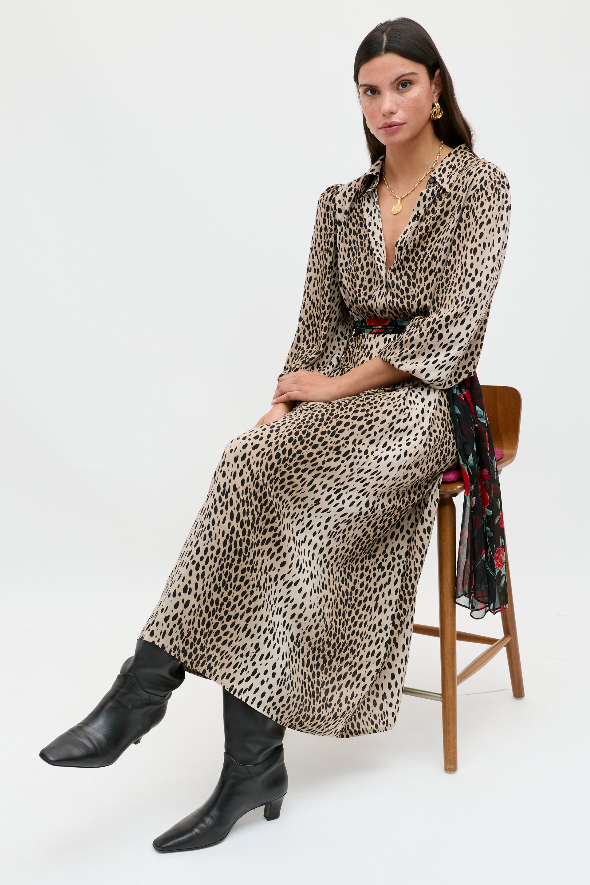 Izzy Shirt Dress in Brown Antelope Spot Jacquard Black