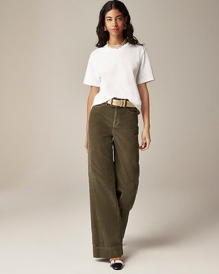 Wide-Leg Corduroy Trouser