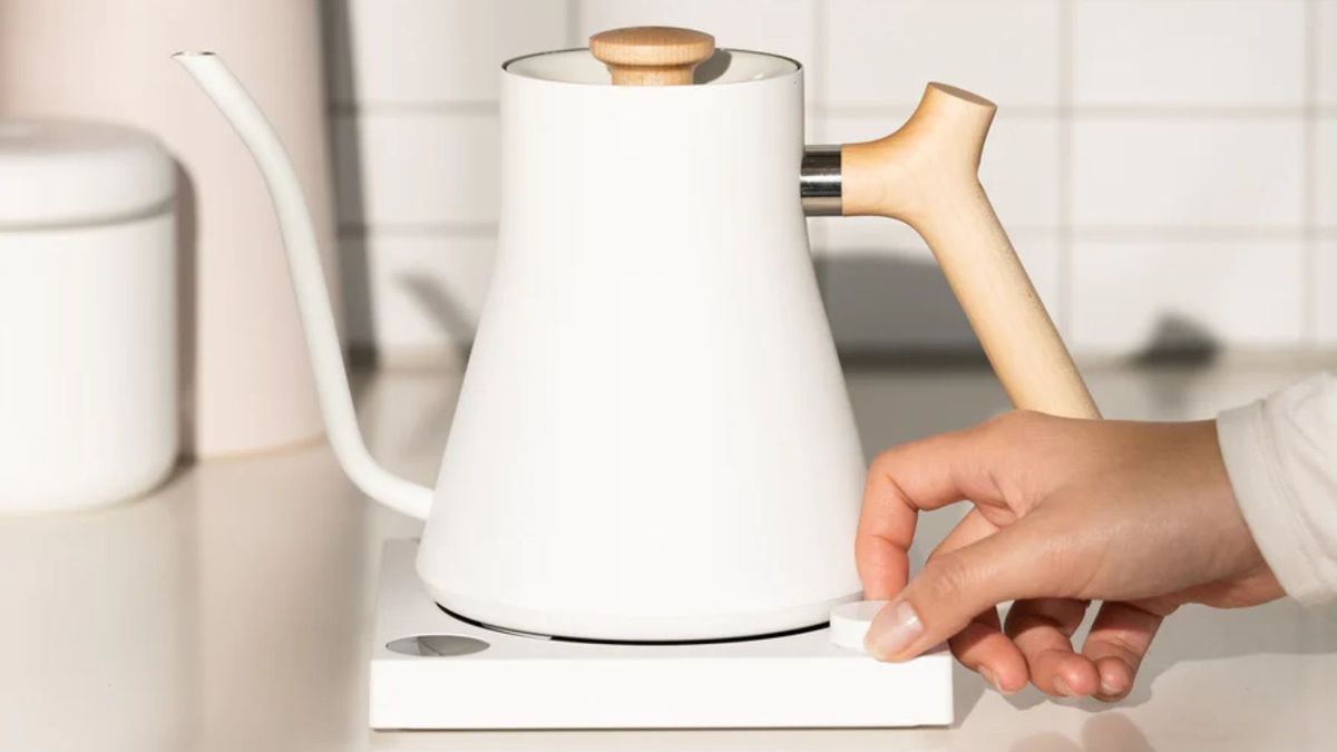 Best electric kettles 2024: for the tea lover in your life | Homes & Gardens