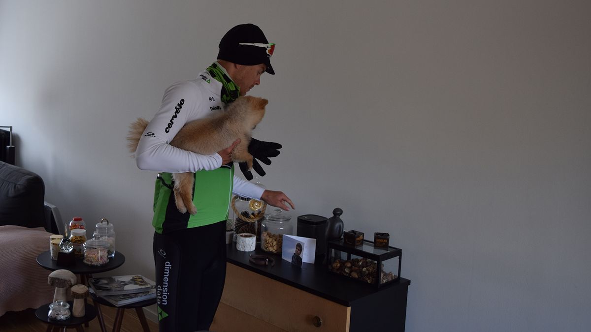 Pre-ride treats for Bo