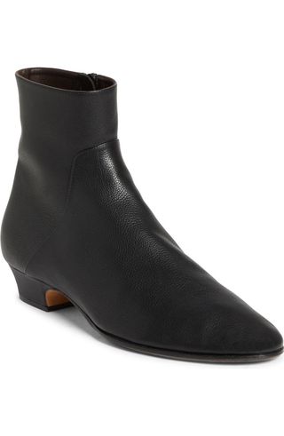 Awar-Stiefeletten