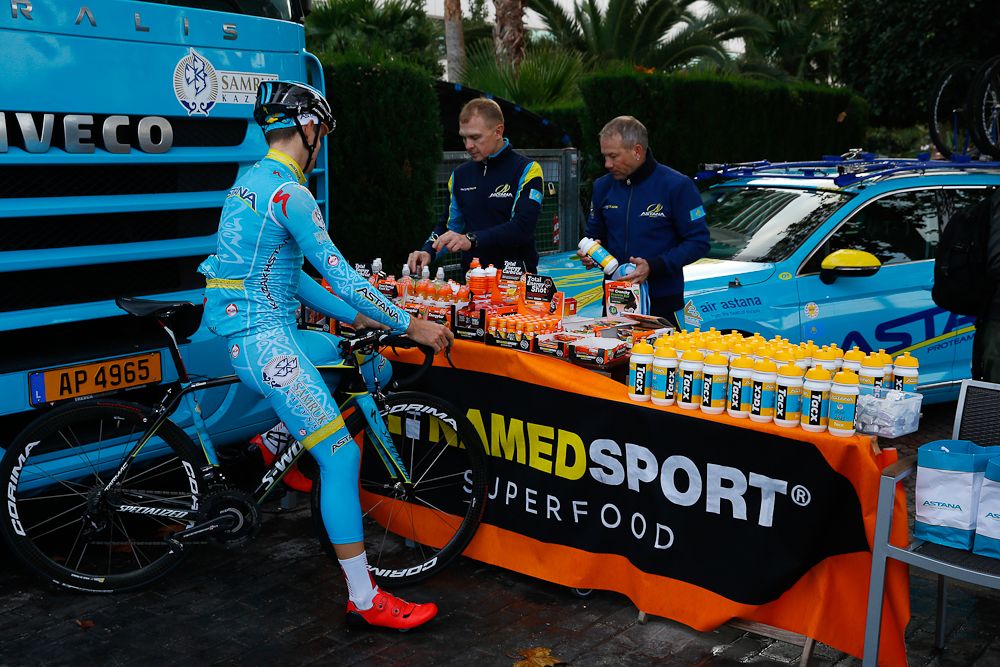 Selecting food for the ride