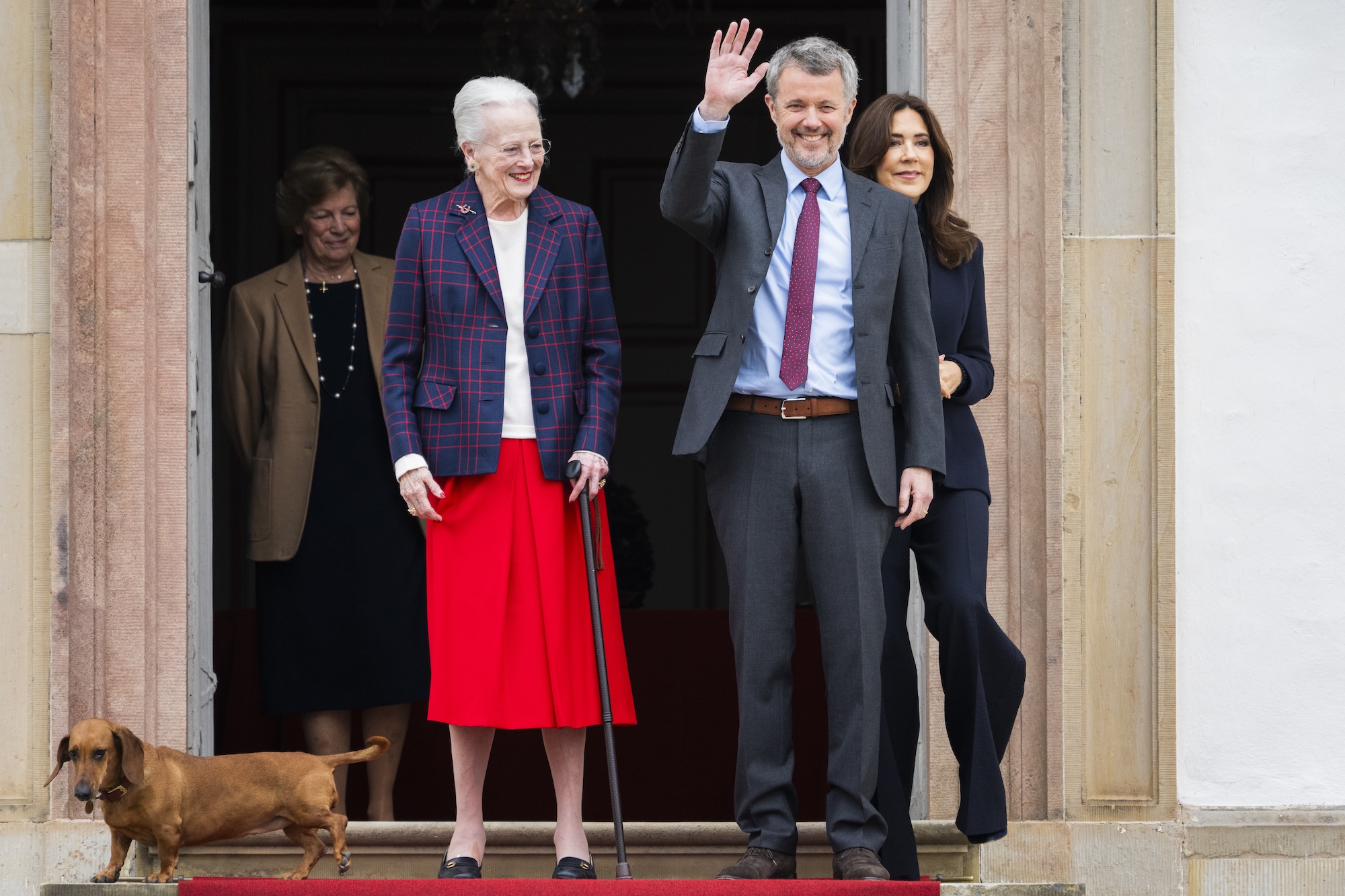 Queen Margrethes dog Tilia, Queen Anne-Marie of Greece, Queen Margrethe of Denmark, King Frederik X of Denmark and Queen Mary of Denmark(Photo by Martin Sylvest Andersen/Getty Images)
