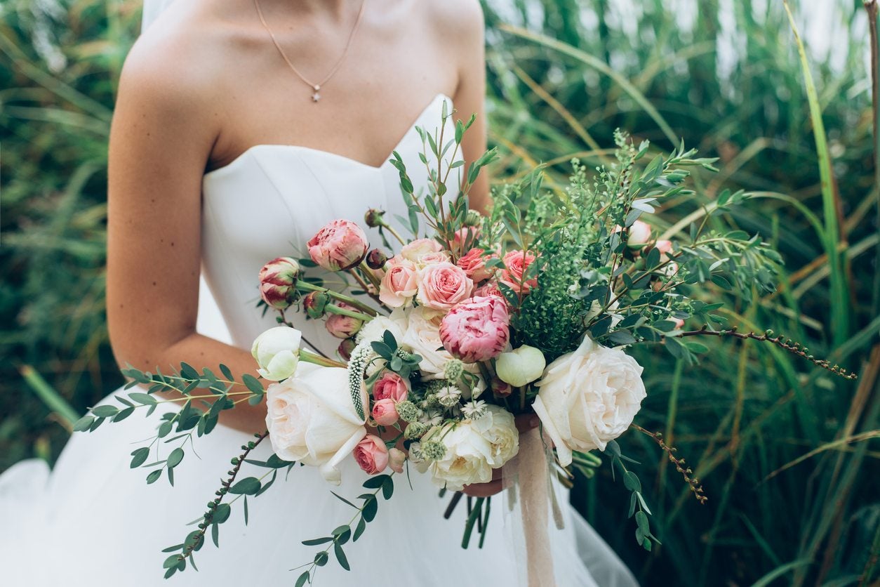 Can You Grow Bridal Flowers - Tips On Growing And Caring For Wedding Flowers | Gardening Know How