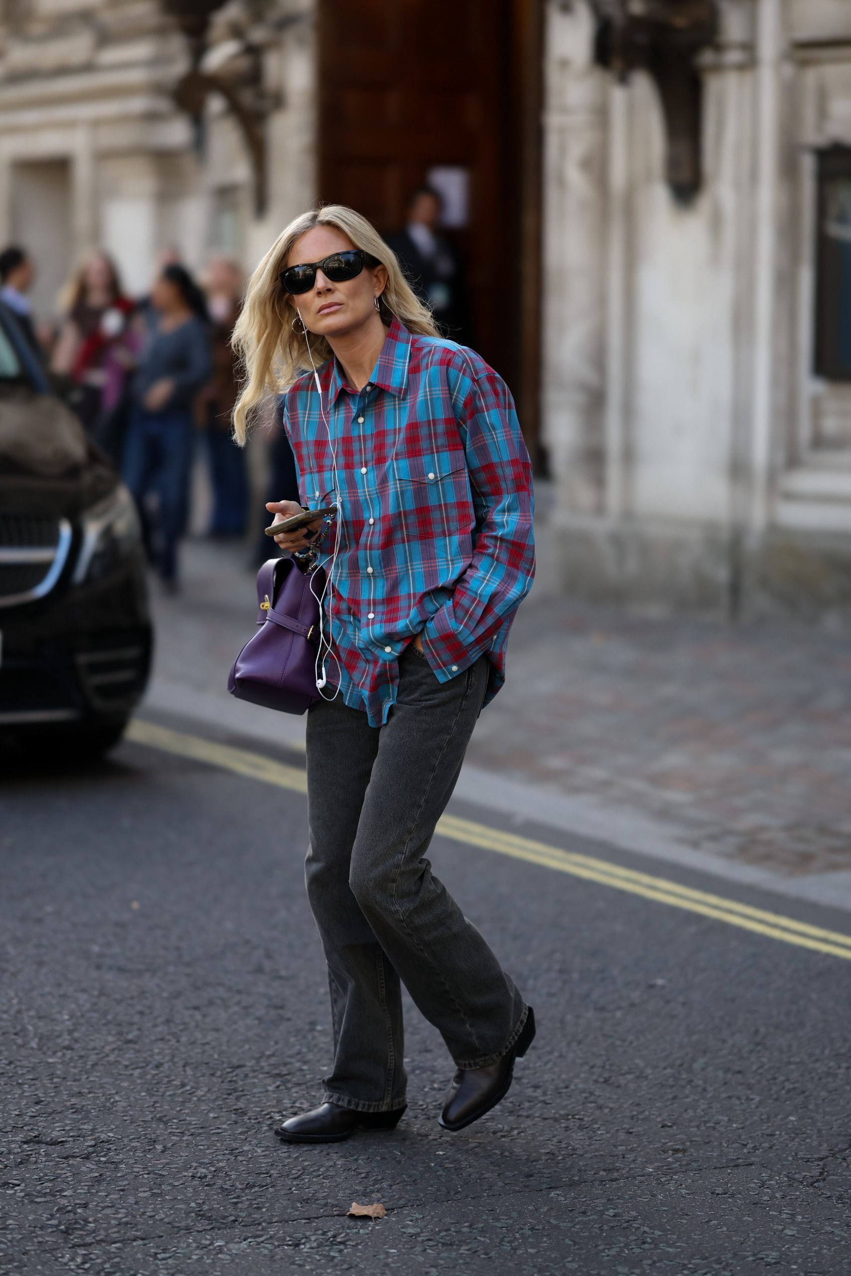 Flannel shirt street style outfit